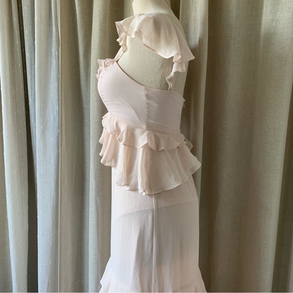 WAYF LONG RUFFLED SOFT PINK EVENING DRESS - Picture 4 of 13